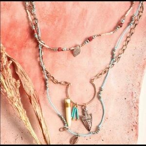 LAST ONE ☝️ Horn & Arrow Layered Necklace